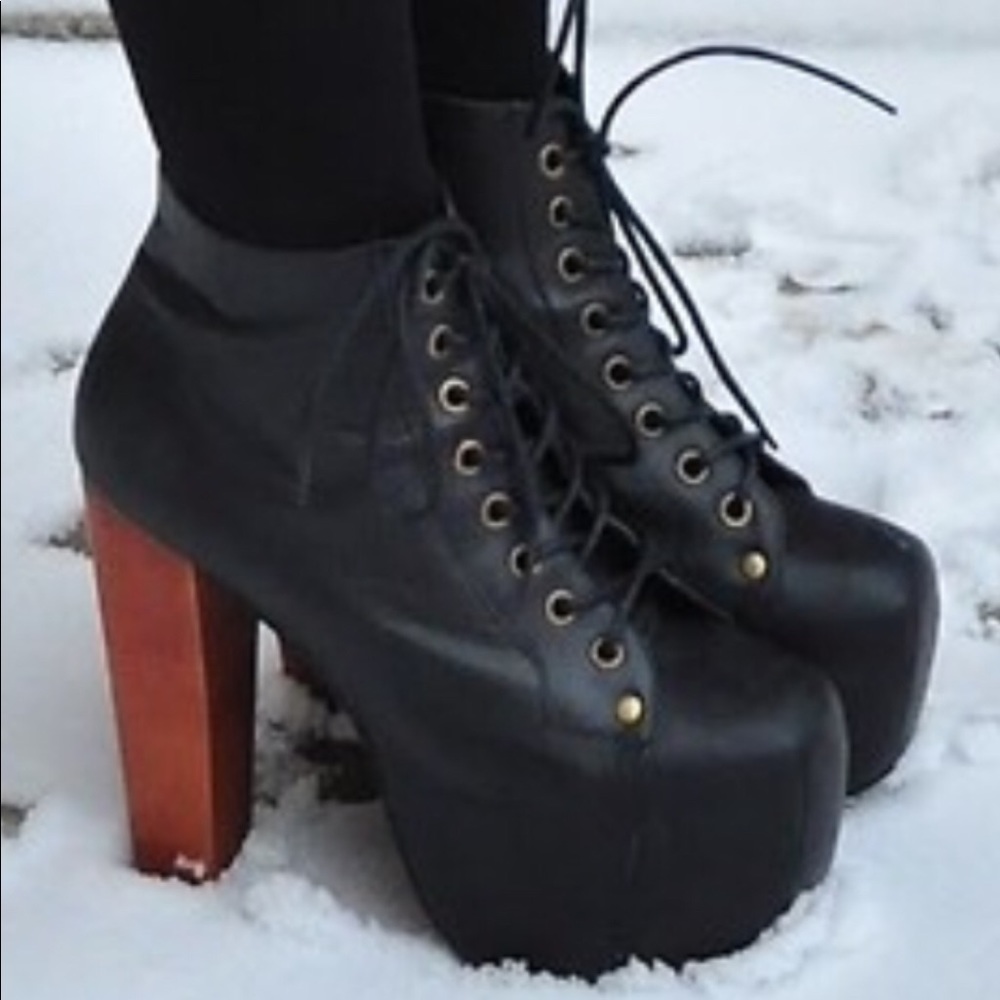 Jeffrey Campbell Lita leather booties size 9